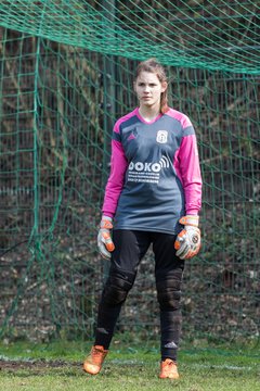 Bild 361 - wBJ SV Henstedt Ulzburg - TSV Sch�nberg : Ergebnis: 5:2